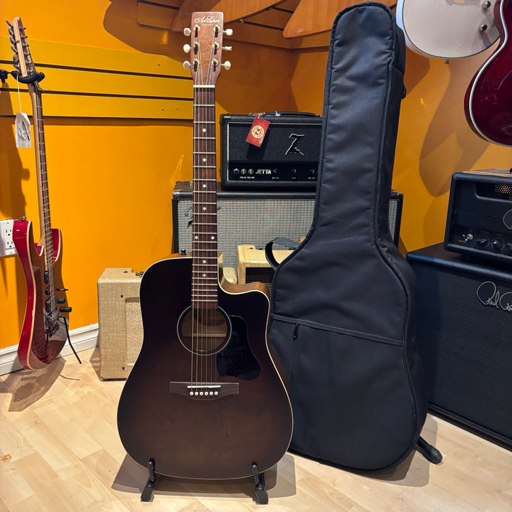 Art & Lutherie - American Burbon Burst CW-QIT Cutaway AC Electric w/ Gig Bag (2024)  - USED