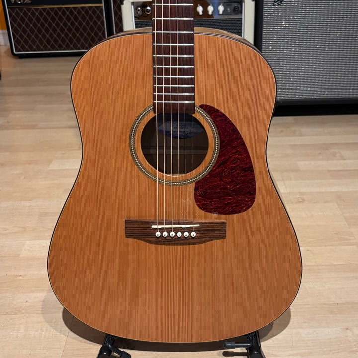 Seagull - S6 Original Cedar w/ TRIC Weatherproof Foam Case (Natural) - USED