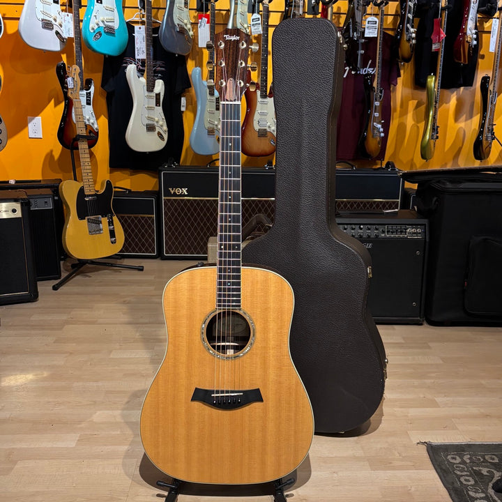 Taylor - DN8-E Acoustic Electric w/ Deluxe Taylor HD Case (Natural - MINT 2010) - USED