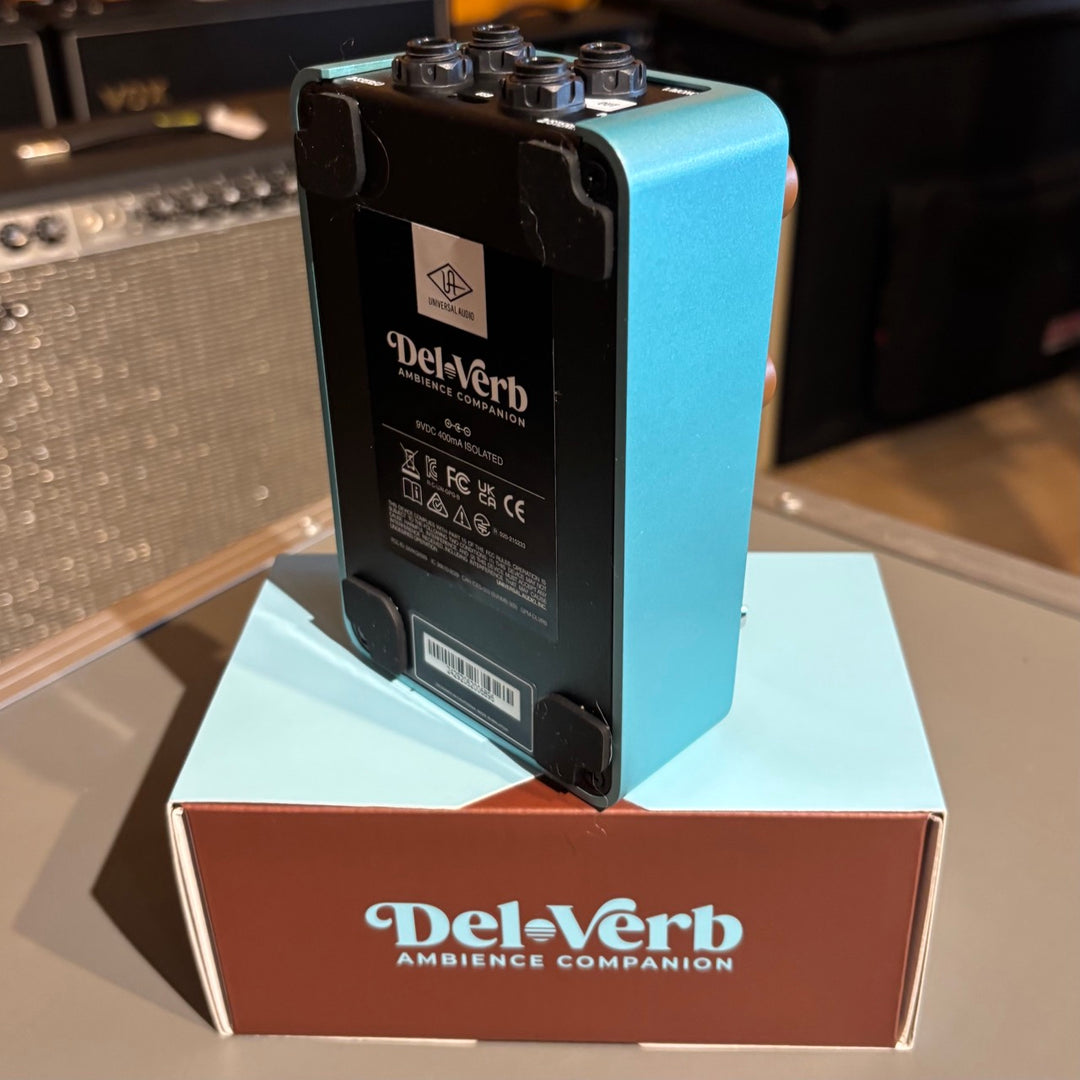 Universal Audio - Del Verb Ambience Companion Reverb Echo  w/ Box & User Guide - USED