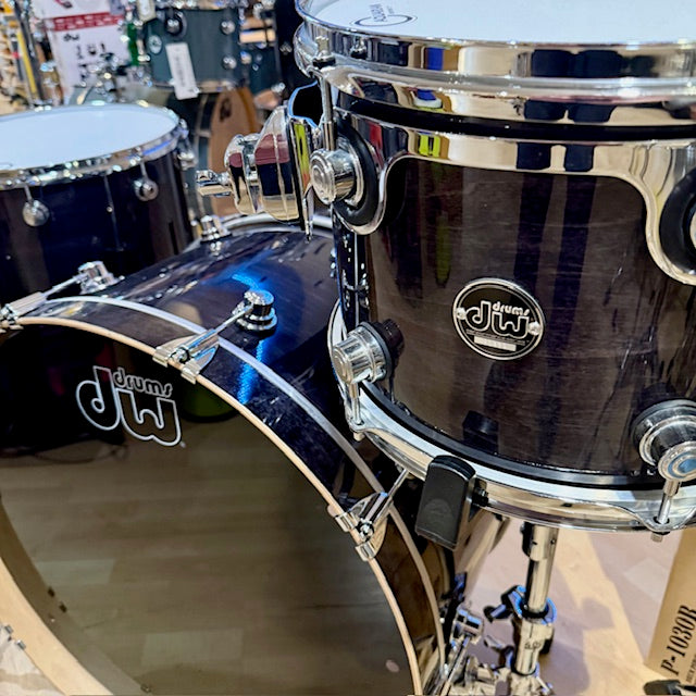 USEDDWPERFORMANCE- DW Performance Lacquered 3 Piece Shell Pack. 24/13/16