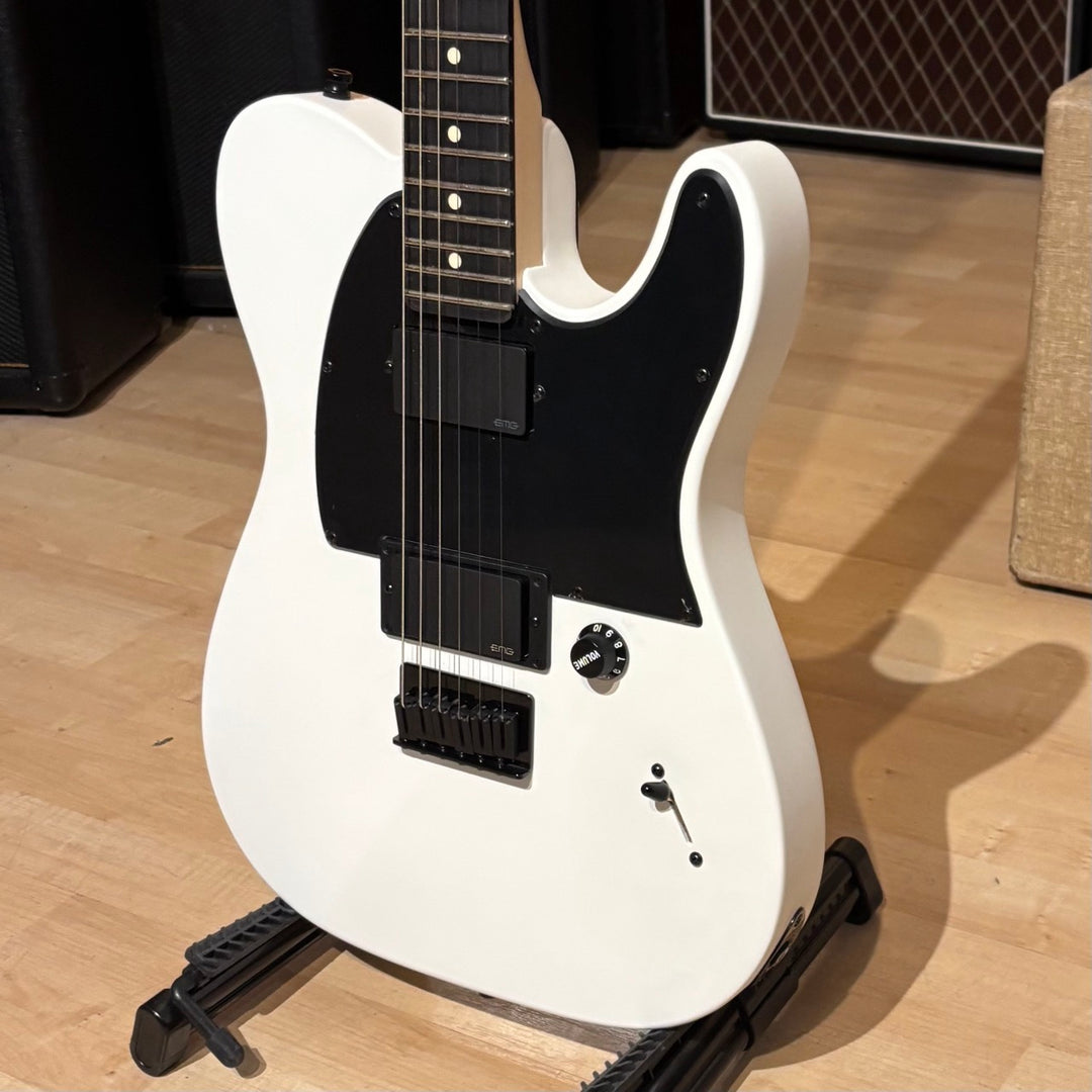 Fender Jim Root Telecaster (Flat White) Electric Guitar (Demo - Micro-Dent In Headstock)