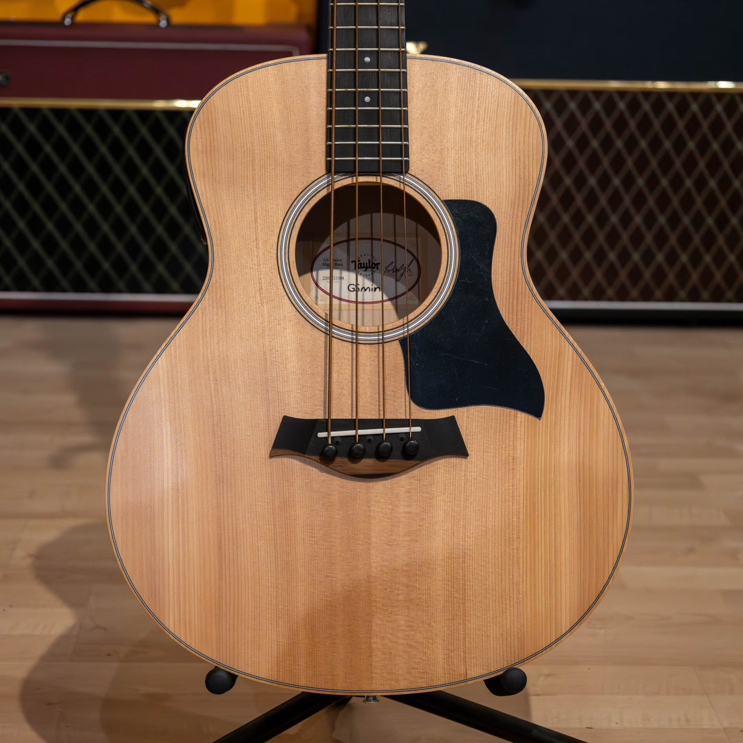 Taylor GS Mini-e Maple 4-String Acoustic Bass Guitar - Sitka Spruce Top