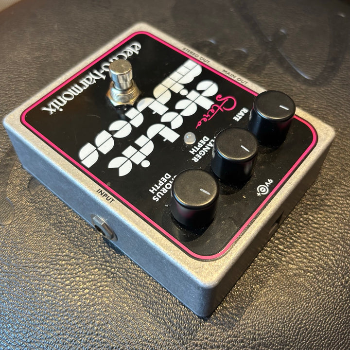 Electro Harmonix - Stereo Electric Mistress Flanger - Chorus w/ Box & PS - USED