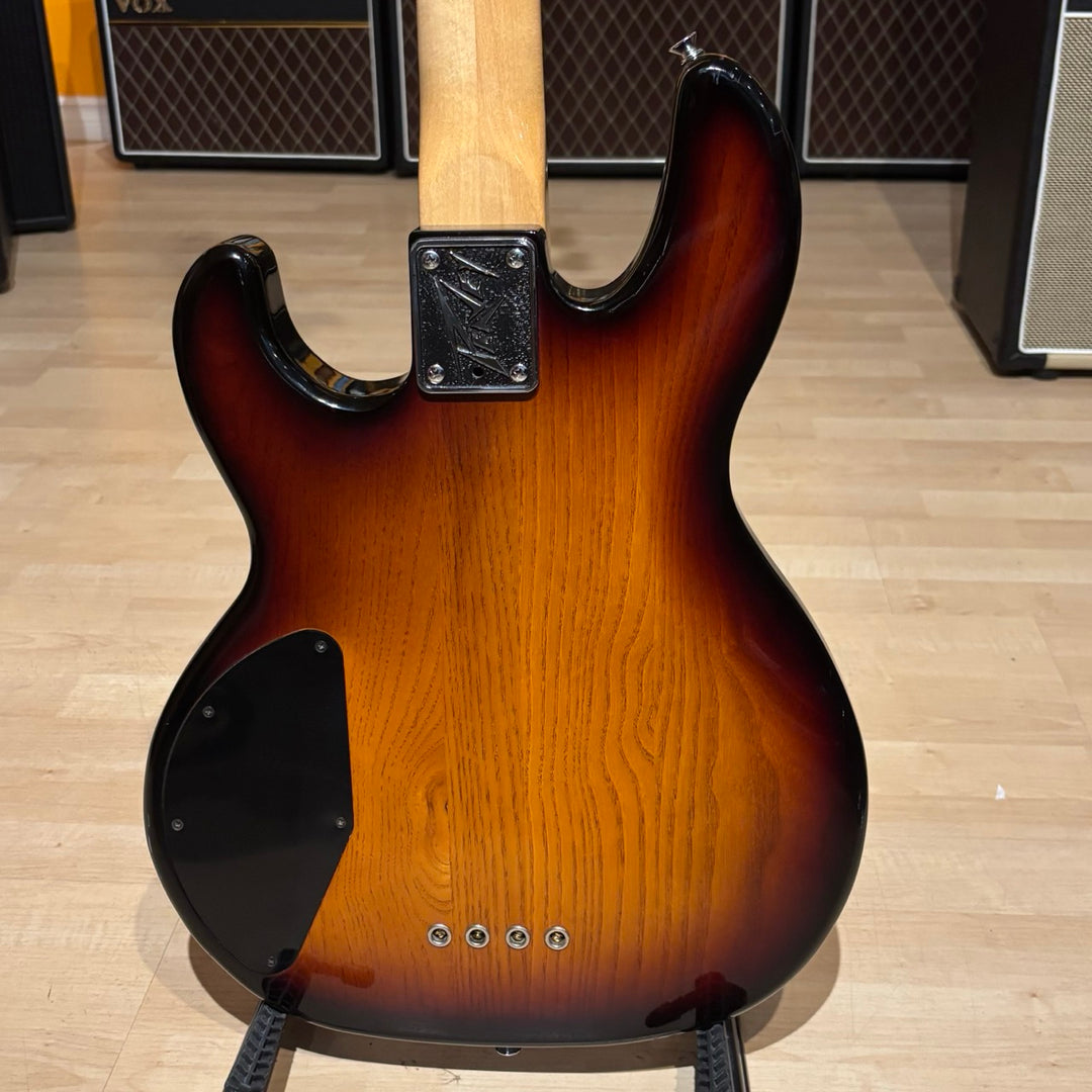 VINTAGE Peavey - T45 Bass  w/ Rouge Valley Bag ( Ash/Maple -3 Tone Sunburst) Early 1980's - USED