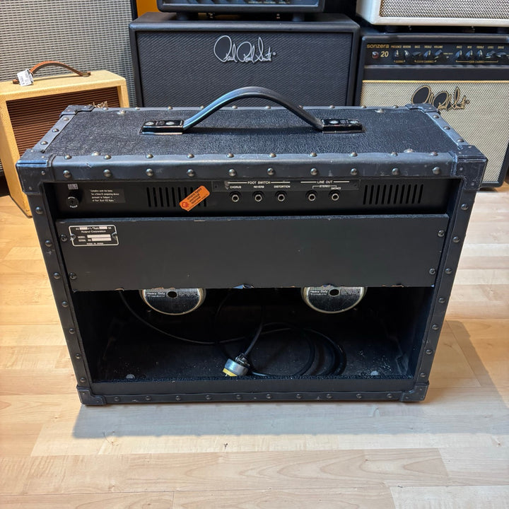 VINTAGE MIJ- Roland JC-77 Jazz Chorus 2x10 - 80 Watt Solid State Combo (1985) - USED