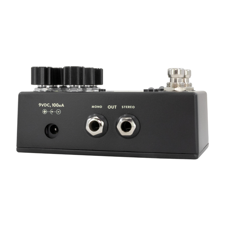 Walrus Audio 900-1085BK Monumental Stereo Harmonic Tap Tremolo - Black