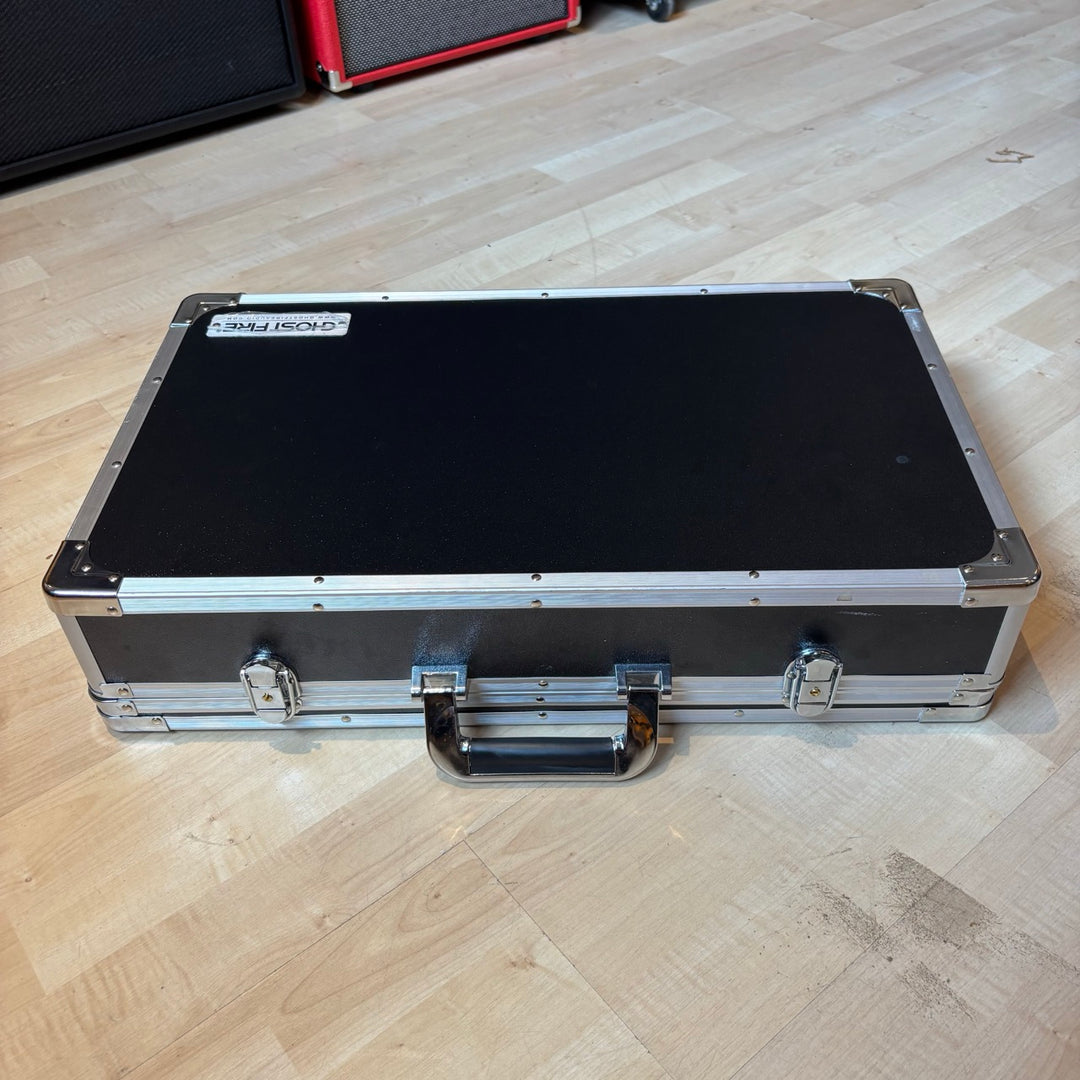 Ghost Fire Audio - Briefcase Pedal Board (13.5"x 22.25"x 5.5" ) - USED
