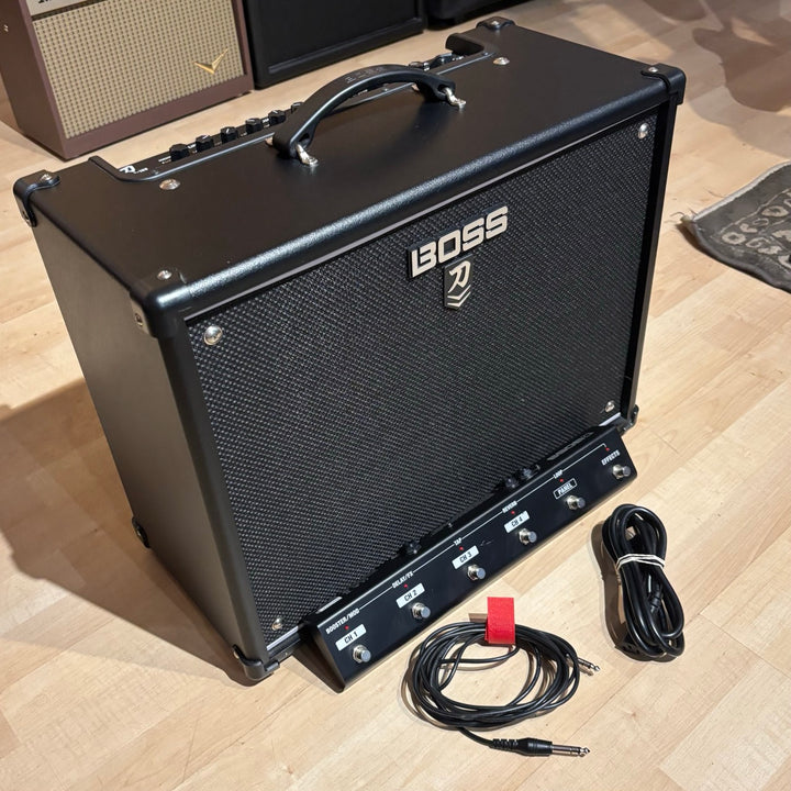 Boss - Katana 100 MKII w/ Boss GAFC(B) 6 Button Foot Controller & 20" TRS-FC Cable (2020) - USED