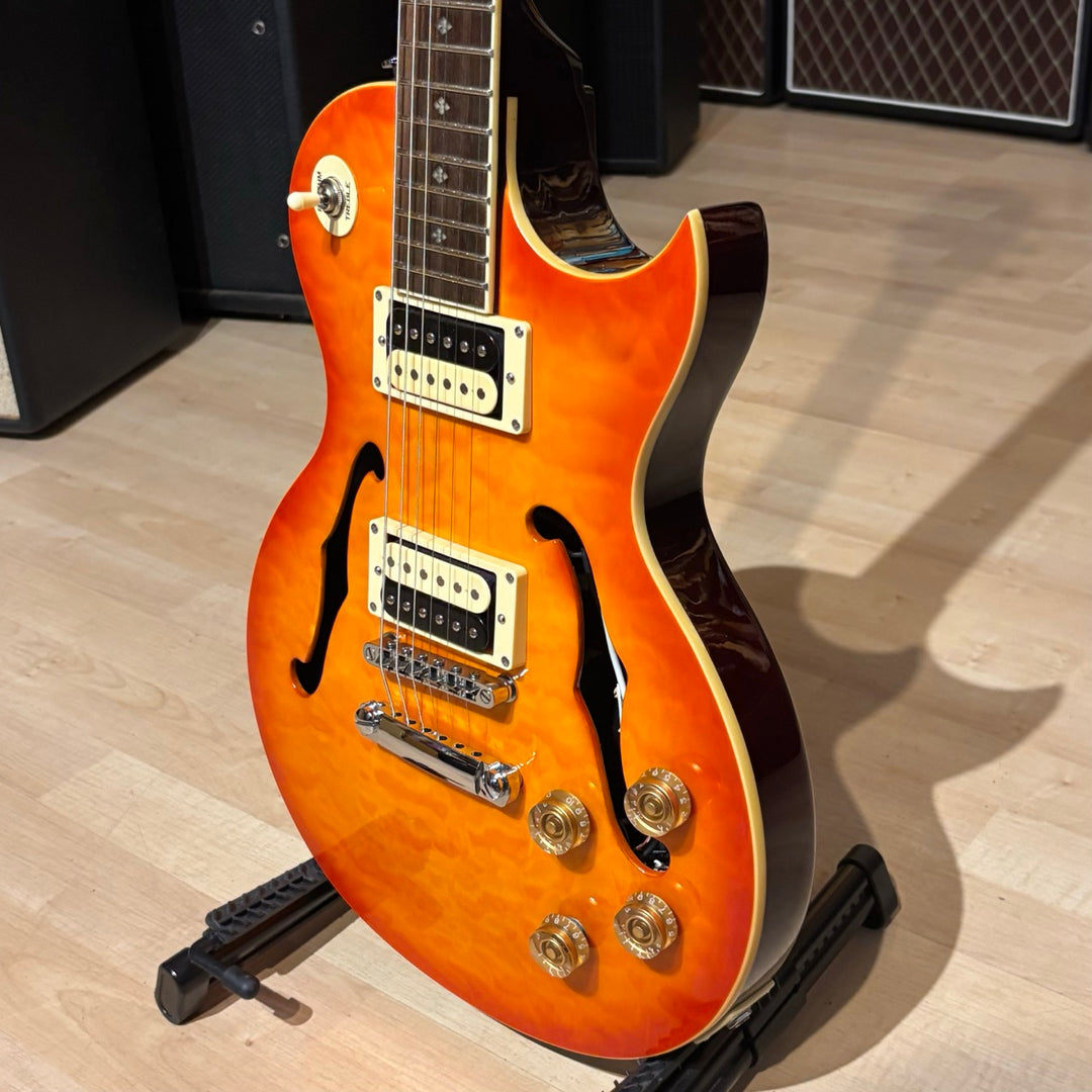 Xaviere - XV550 Hollowbody Quilted Maple Sunburst LP Copy w/ HD Case - USED