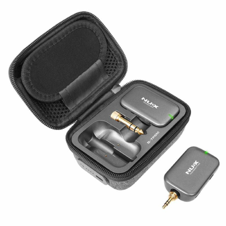 Operation length:
<100 feet (30m) outdoor unobstructed.
<= 33 feet (10m) outdoor with obstructions
Sampling rate: 24bit / 40kHz
Latency: < 5.5ms
Dynamic Range: 92db
THD: < 0.6% @ 1kHz
Maximum input level: 7.6 Vpp (6.8dBV or 2.7 Vrms)
Battery life: 4+ hours