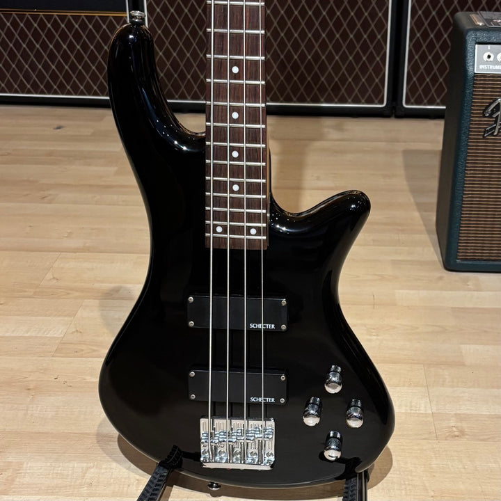 Schecter - Diamond Series Deluxe 4 Active 4 string Bass w/ HD Case (2006-Black ) - USED