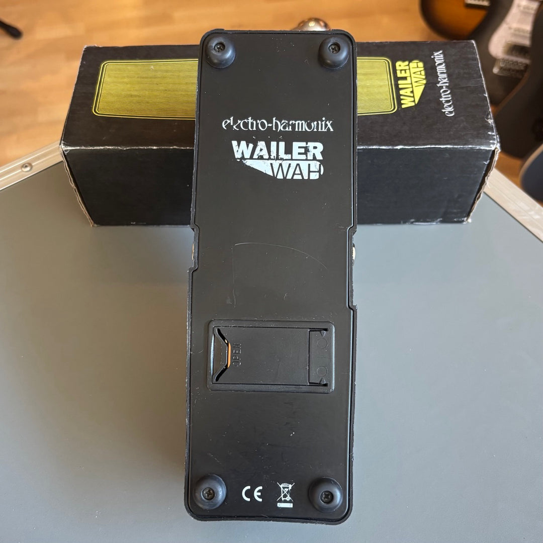 Electro Harmonix - Wailer Wah Pedal w/ Box - USED