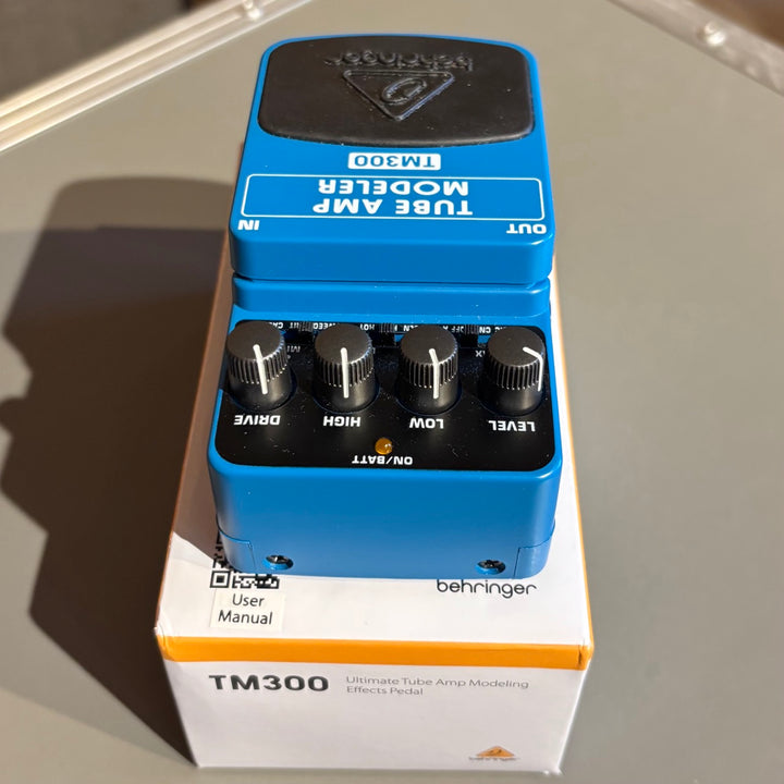 Behringer - TM300 Tube Amp Modeler FX Pedal w/Box - USED