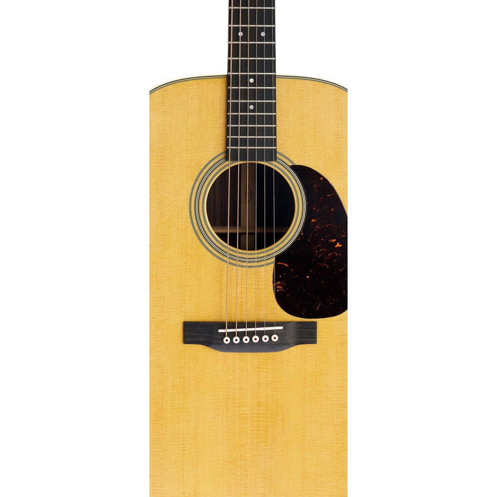 Martin 10Y25D28SUNBURST Standard Series Acoustic – D28 1935 Sunburst with Molded Hardshell Case