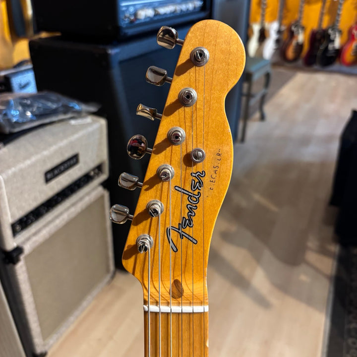 Fender - AVRI '52 Reissue Telecaster (Butterscotch) w/ DLX G&G Tweed Case & Candy (2011) - USED