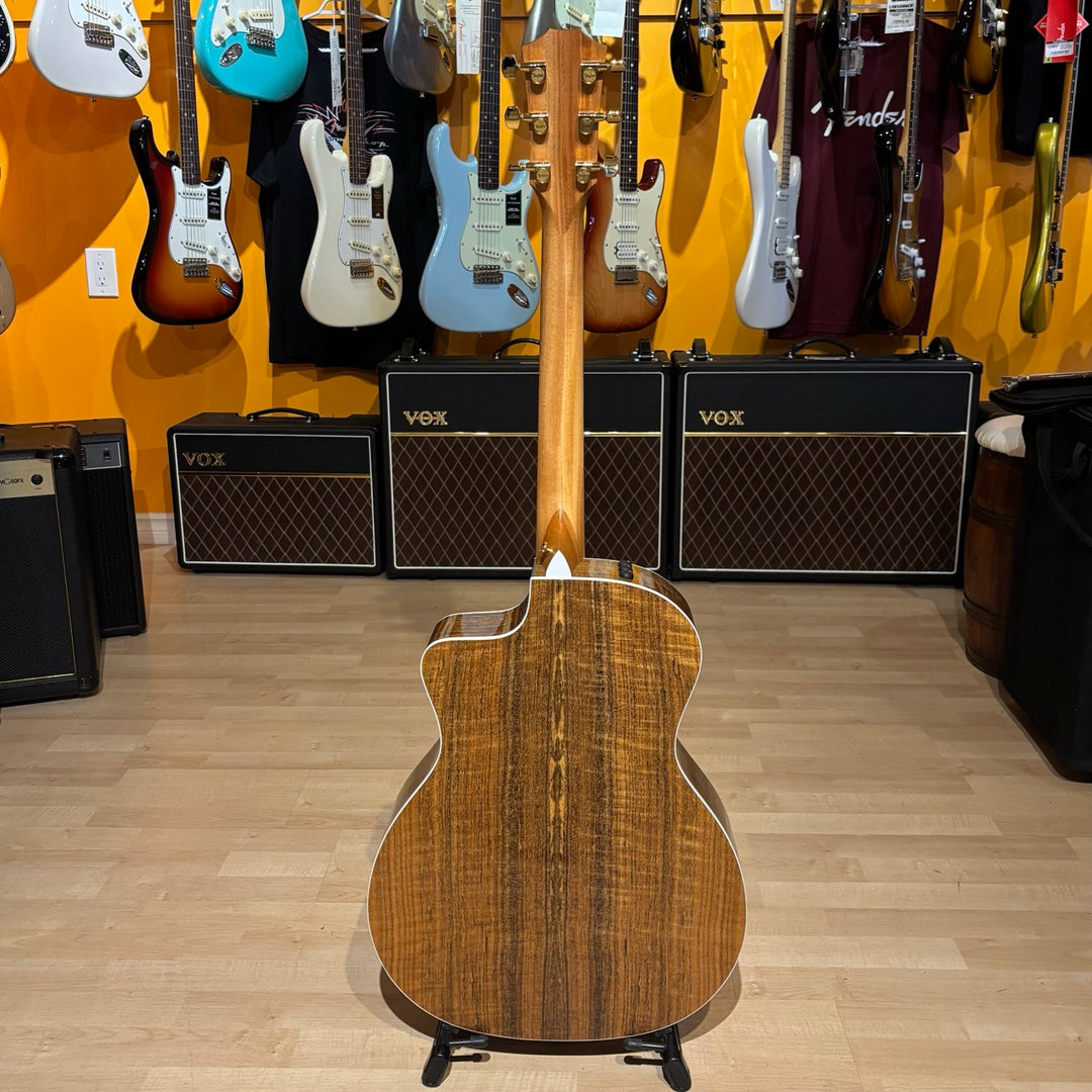 Taylor Sunset Blvd 214ce DLX Figured Ovangkol w/ Deluxe Taylor HD Case