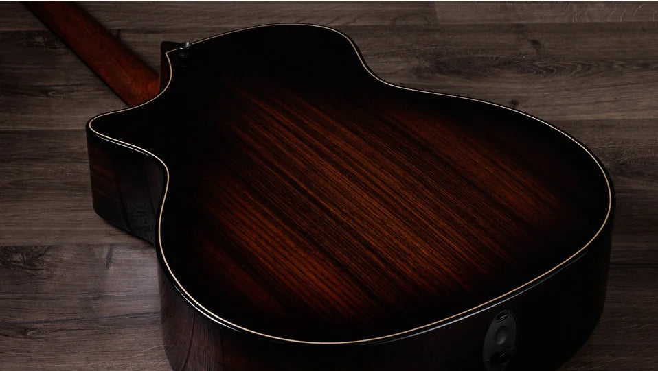 Overview

Indian rosewood yields warmth and lush overtones
Adirondack spruce top with rich power and projecion
V-Class bracing dials up longer sustain and louder volume
Striking black top finish treatment
Includes ES2 electronics and hardshell case