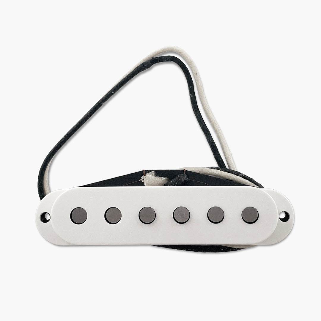 Allparts RZR-10052 Razor® Mangetsu Full Moon Bridge Pickup For Stratocaster® - White