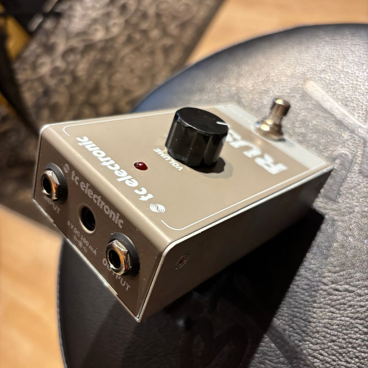 TC Electronic - Rush Booster GTR Pedal w/ Box - USED
