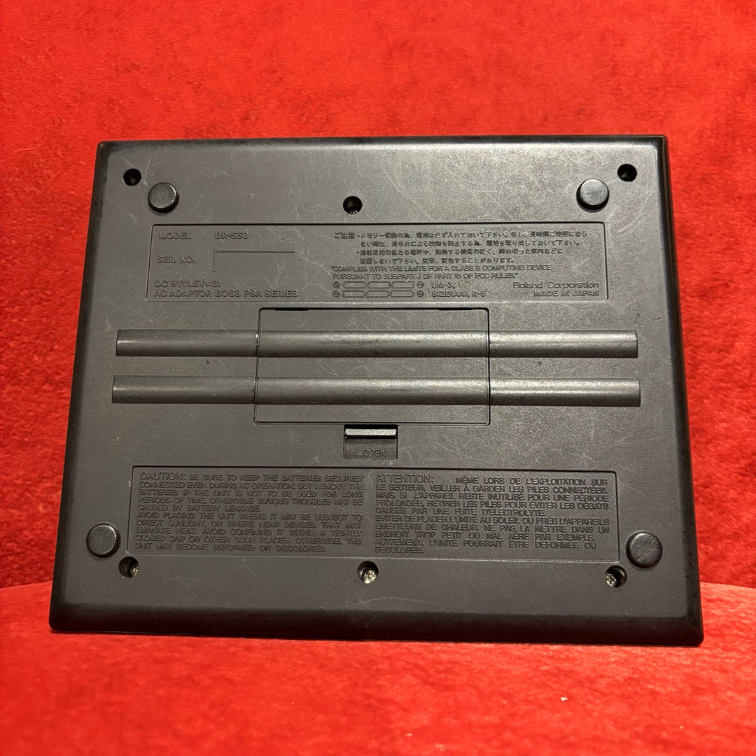 Boss - DR 550 Dr Rhythm  Drum Machine ( Late 80's Early 90's V1) w/ Original User Guide & PS  - USED