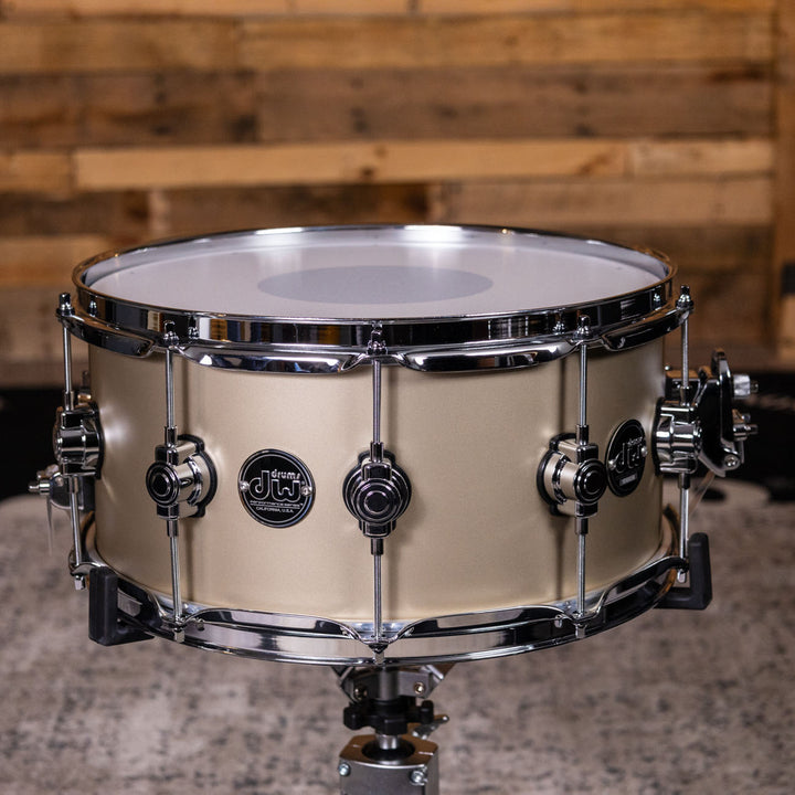 DW- DRPT6514SSGT- DW  Performance Series Snare Drum 6.5x14 Hard Satin Lacquer - Gold Mist