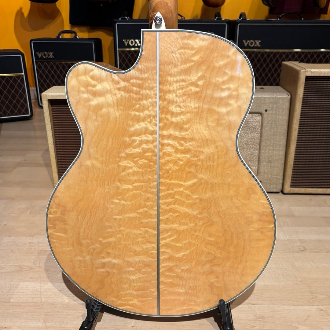 Washburn - J28-SCE DLK  Cumberland Cutaway Acoustic Electric Natural w/HD Case (2009) - USED
