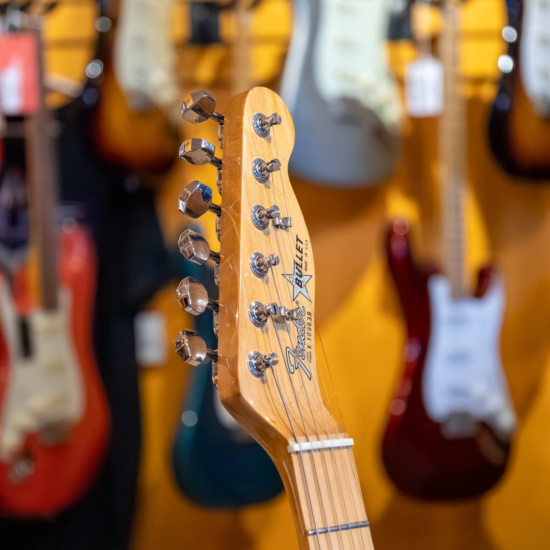 Fender - USA Made S3 Bullet  ( SSS-2-Tone Sunburst - Maple NK)  w/OHSC - 1981 - USED Electric Guitar