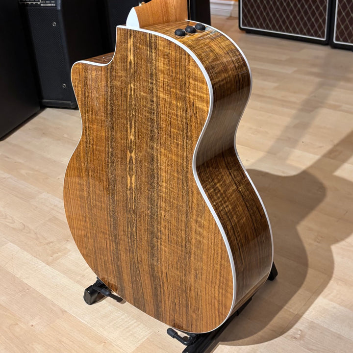 Taylor Sunset Blvd 214ce DLX Figured Ovangkol w/ Deluxe Taylor HD Case