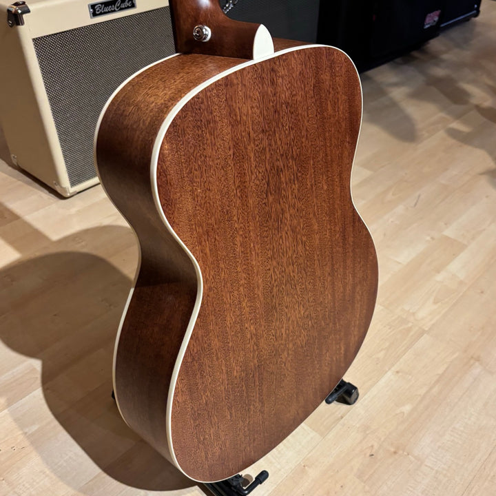 Art & Lutherie - Legacy EQ Concert Acoustic (Natural - No Case Or Bag) - USED