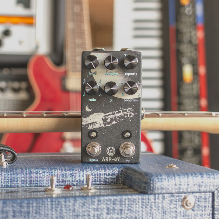 Walrus Audio 900-1039 ARP87 Multi-Function Delay Guitar Pedal