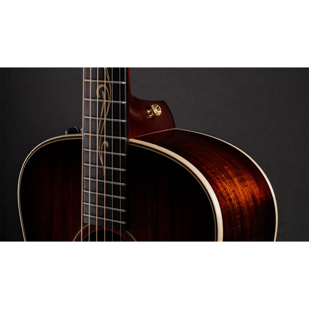 Taylor Guitars K21e, Hawaiian Koa Top, Hawaiian Koa Back and Sides, West African Crelicam Ebony Fretboard, Expression System ® 2 Electronics with AeroCase