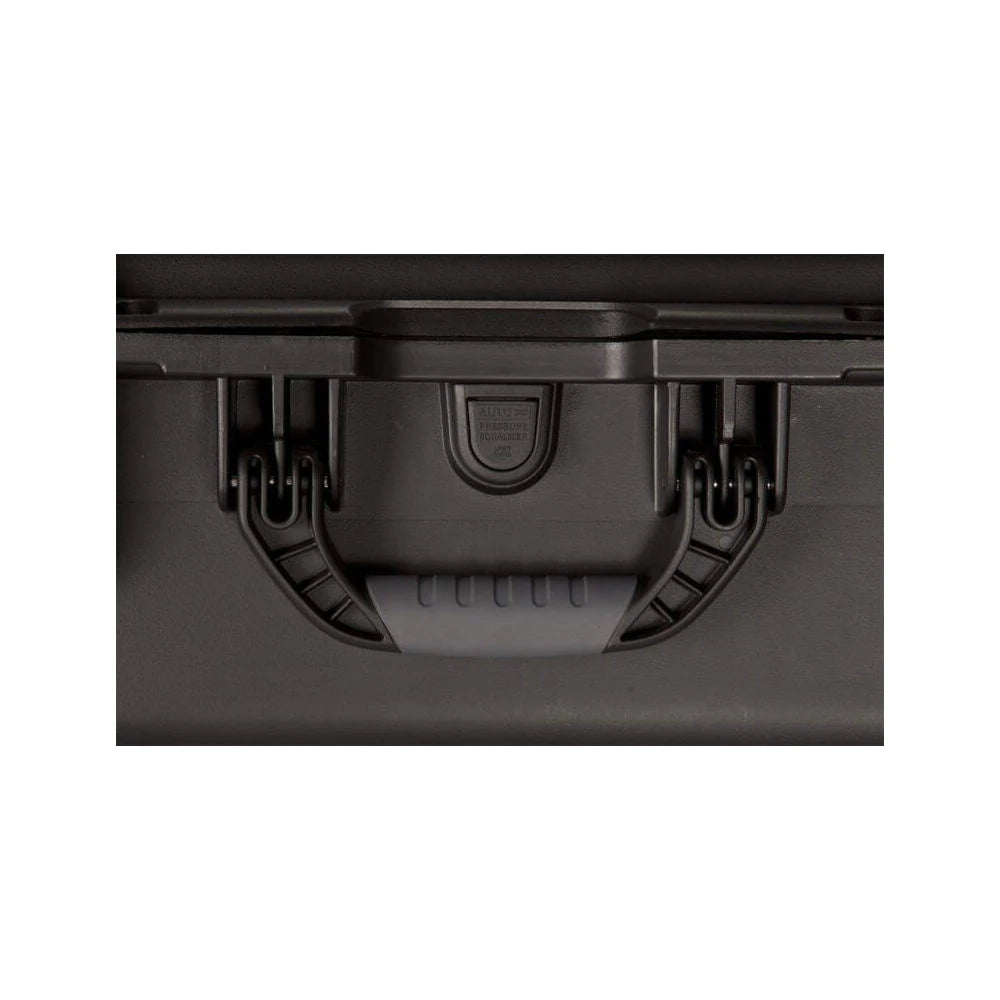 Gator GU-2217-08-WPDF Case with Diced Foam