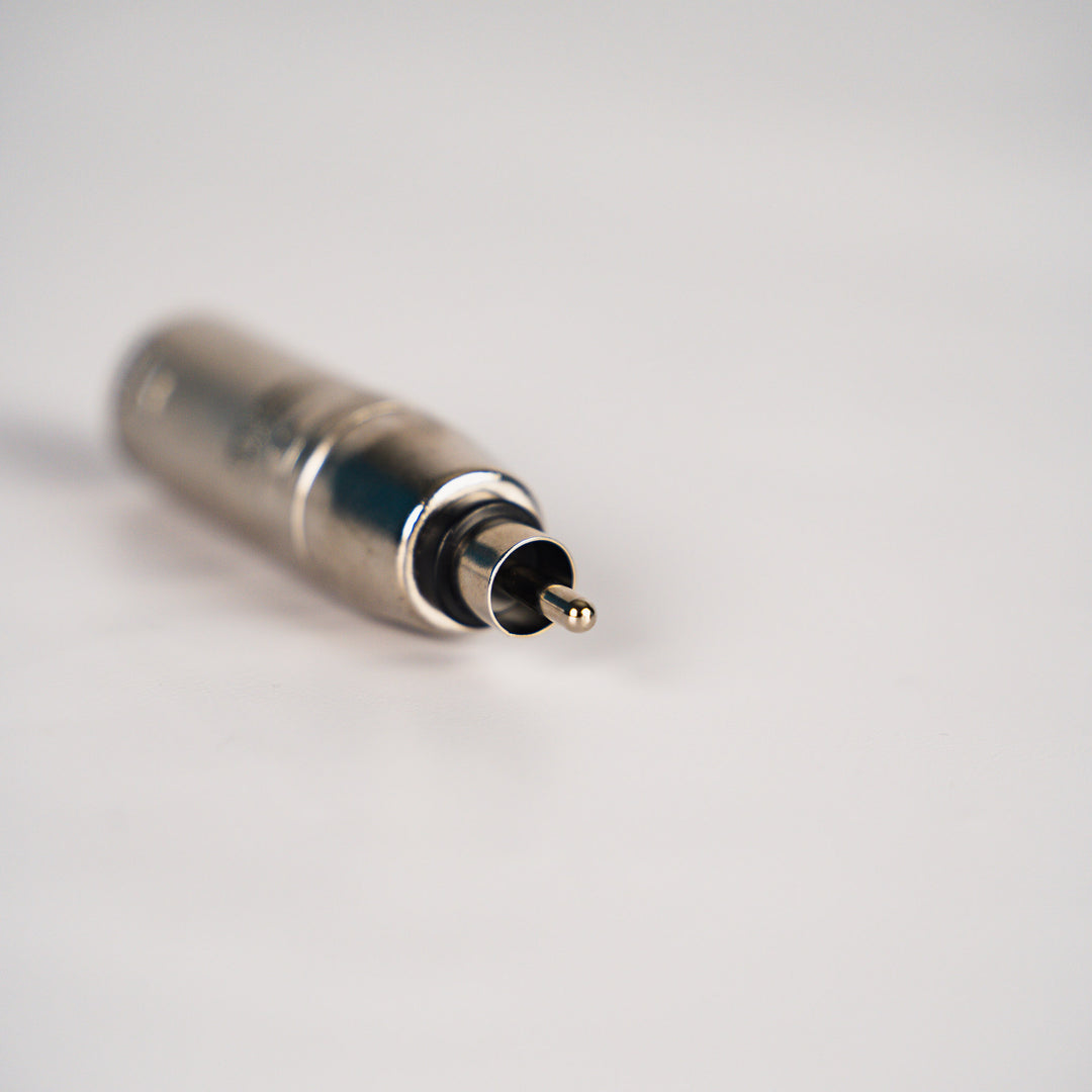 Stage & Studio SS-XMRCA - Male XLR to Male RCA Adapter