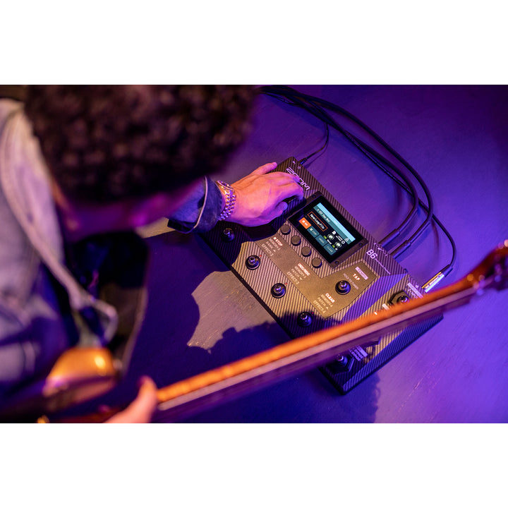 Zoom B6 Bass Guitar Multi-Effects Processing Pedal