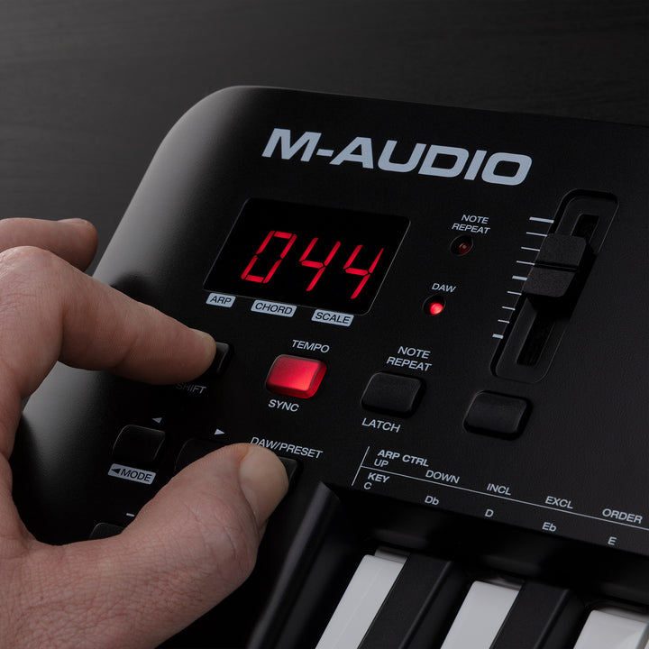 M-Audio Oxygen 25 MKV 25-Key USB Midi Controller w/ Smart Controls and Auto-Mapping