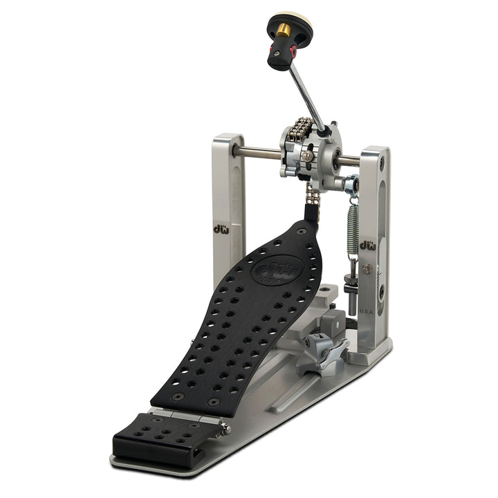 DW CPMCDBK Machined Chain Drive Single w/ Black Footboard & Heel