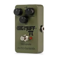 Electro-Harmonix GREEN RUSSIAN BIG MUFF Distortion Sustainer Pedal