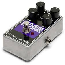 Electro-Harmonix BASS CLONE Analog Chorus Guitar Pedal