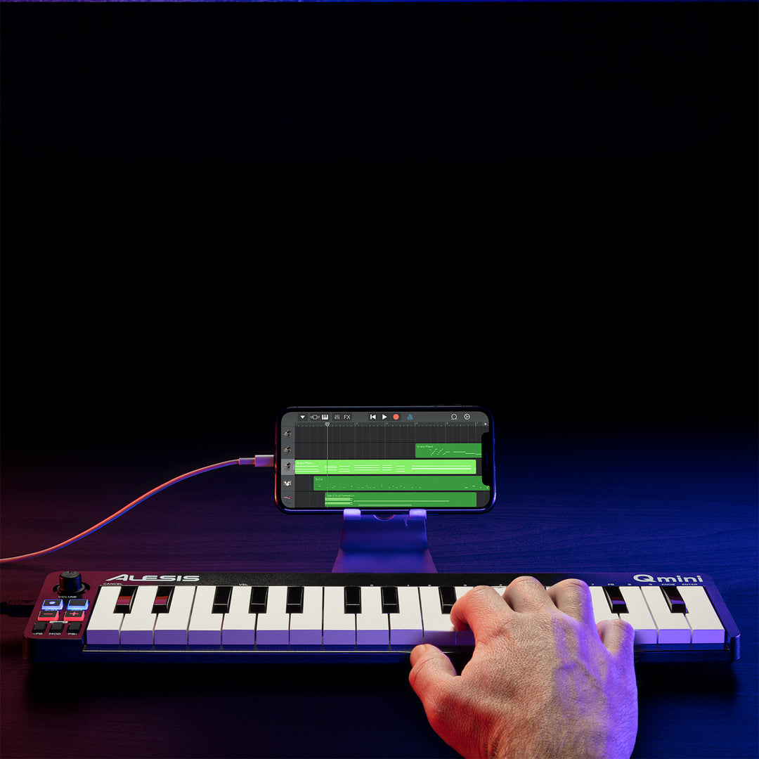 Alesis Qmini Compact 32-Key USB-MIDI Keyboard Controller