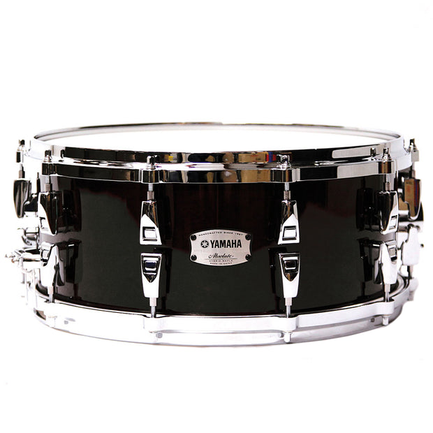 Yamaha AMS1460 Snare Drum Absolute Hybrid Maple 14” x 6” - Solid Black