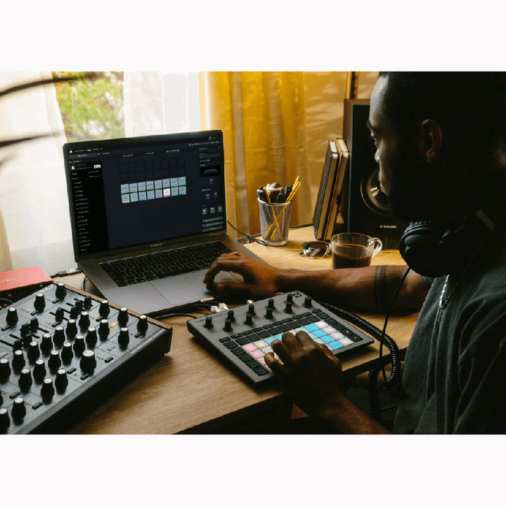 Novation Circuit Rhythm Performance Sampler