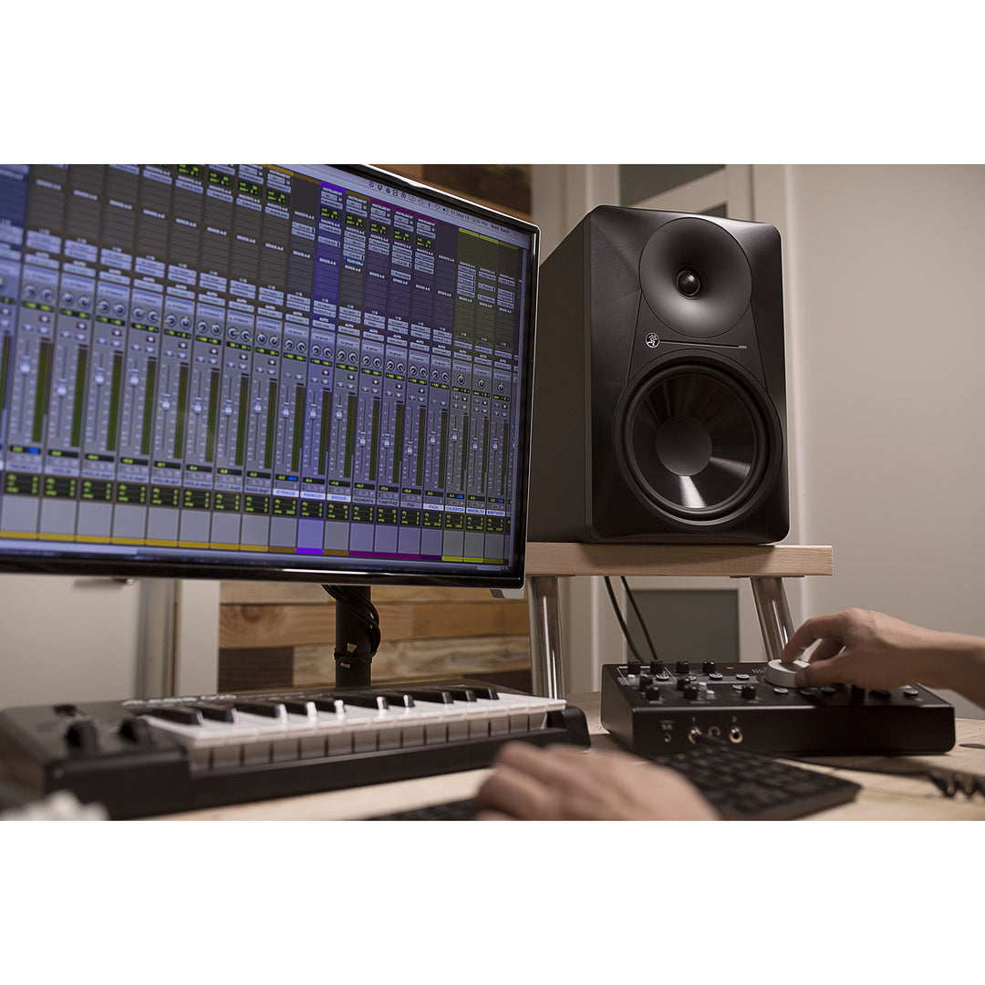 Mackie MR524 Powered Studio Monitor - 5'' (Each)