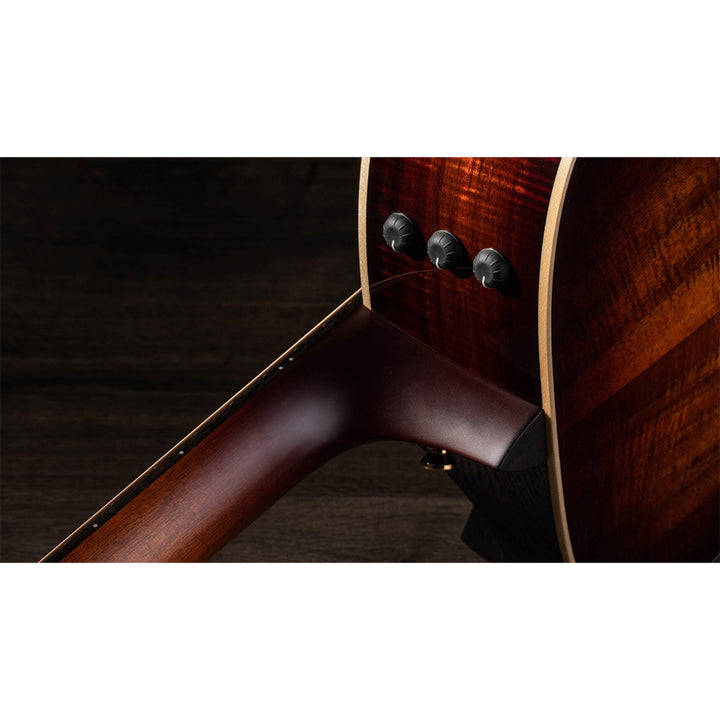 Taylor Guitars K26ce, Hawaiian Koa Top, Hawaiian Koa Back and Sides, Ebony Fretboard, Expression System ® 2 Electronics with Deluxe Hardshell Case