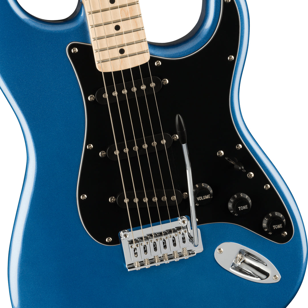 Squier Affinity Series Stratocaster Maple Fingerboard Electric Guitar w/ Black Pickguard - Lake Placid Blue