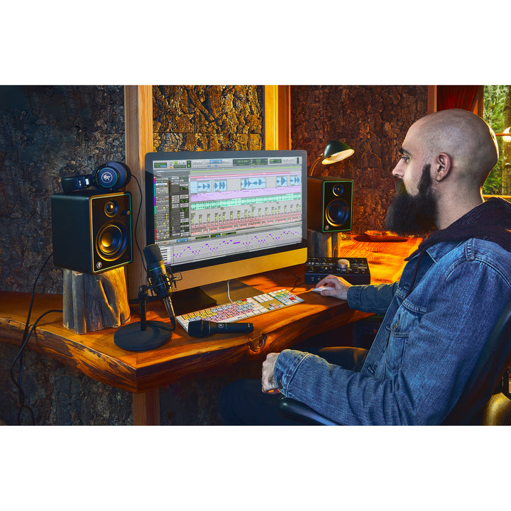 Mackie Studio Bundle for Professional Recording and Podcasting