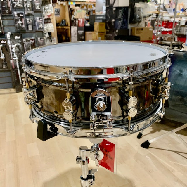 PDP Concept Metal 5.5x14 Snare Drum Dual-Beaded 1mm Rolled Black Nickel Over Steel w/ Chrome Hardware