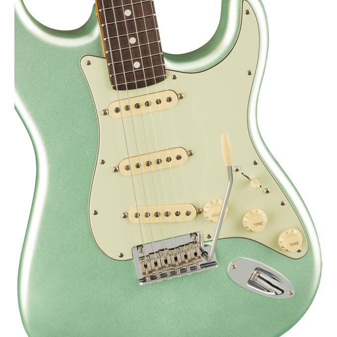 Fender American Professional II Stratocaster Rosewood Fingerboard Electric Guitar (Mystic Surf Green)
