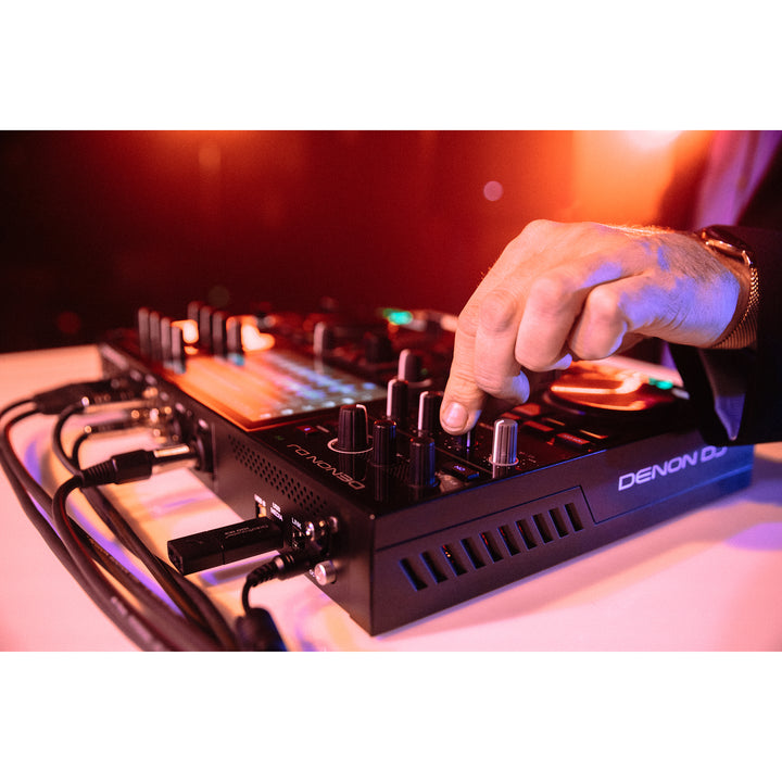 Denon PRIME GO Rechargeable Smart DJ 2-Deck Console w/ 7'' Touchscreen