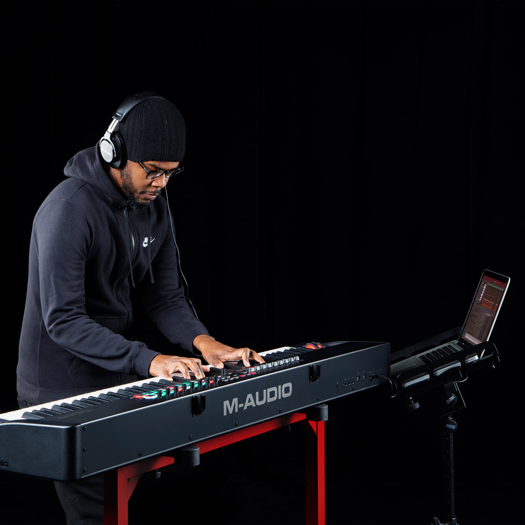 M-Audio Hammer 88 Pro 88-Key Graded Hammer-Action USB MIDI Controller